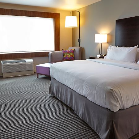 Holiday Inn Express And Suites Tahlequah By Ihg Eksteriør billede