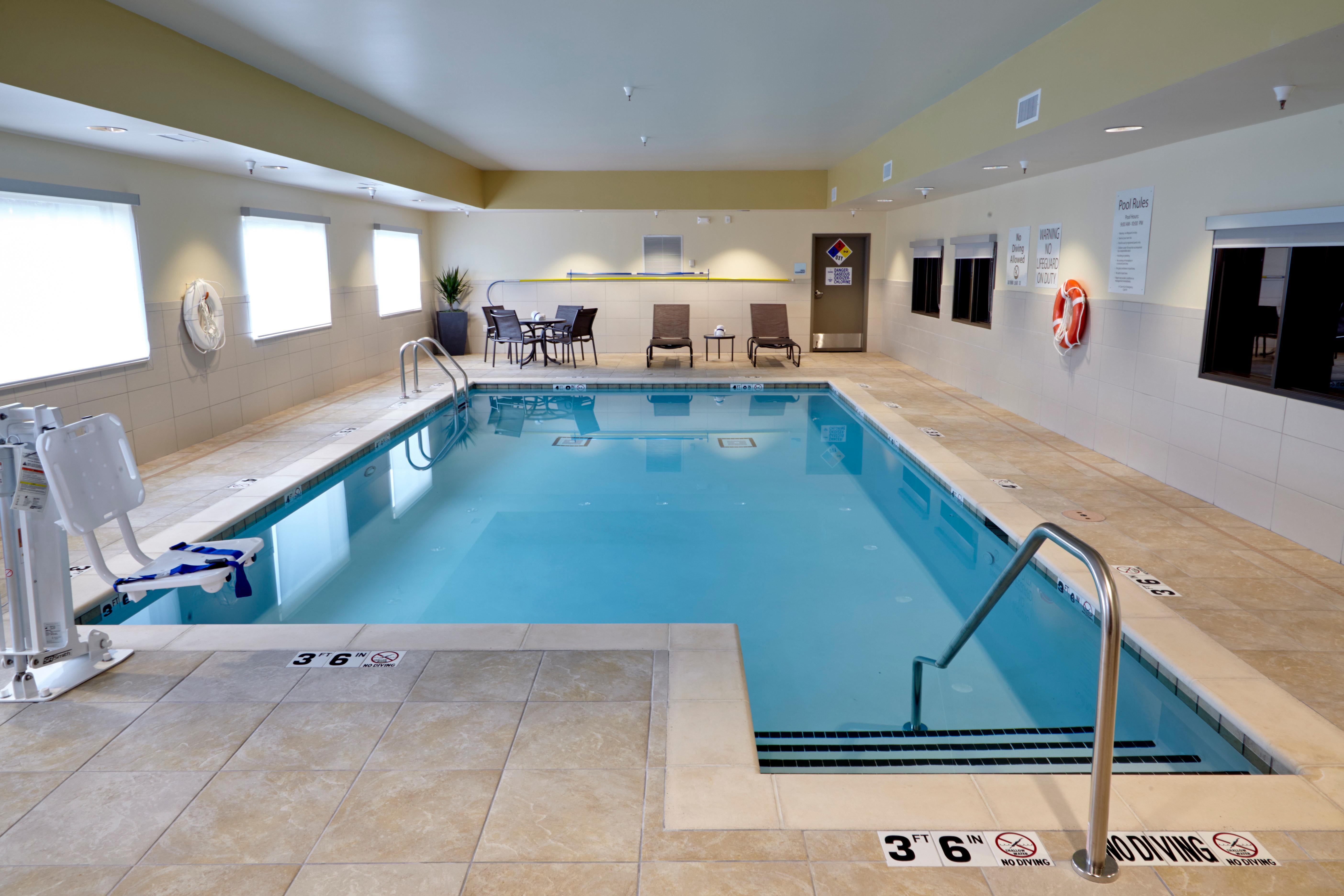 Holiday Inn Express And Suites Tahlequah By Ihg Eksteriør billede